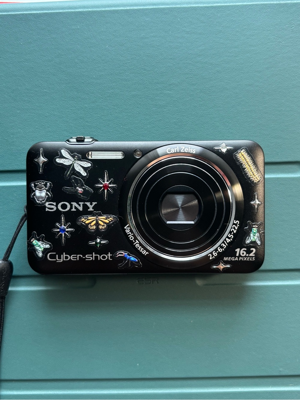 Sony Cyber-shot DSC-WX7 16.2 megapixels